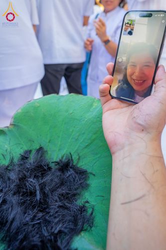 ภาพ No.135717:พิธีปลงผมธรรมทายาท โครงการบรรพชาและอุปสมบทหมู่ รุ่นบูชาธรรม 80 ปี หลวงพ่อธัมมชโย ณ หมู่บ้านบรรลุธรรม วัดพระธรรมกาย วันที่ 7 เมษายน พ.ศ. 2567