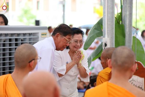 ภาพ No.94677:พิธีทอดกฐินสามัคคี สร้างกุฏิสงฆ์หลังแรก ณ ศูนย์ปฏิบัติธรรมและอบรมเยาวชนเมืองยะลา (ถนนเวฬุวัน ซอยเศรษฐี) วันที่ 15 พฤศจิกายน พ.ศ. 2566