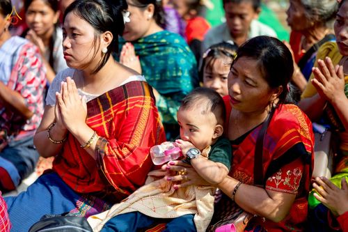 ภาพ No.257510:วันที่ 17 ตุลาคม พ.ศ. 2568 พิธีทอดกฐินสมทบวัดกัลยาณมิตรต่างประเทศ  บูชาธรรม 81 ปี หลวงพ่อธัมมชโย ณ ศูนย์ปฏิบัติธรรมไมตรีปูร์ เมืองคาร์การชารี ประเทศบังกลาเทศ 