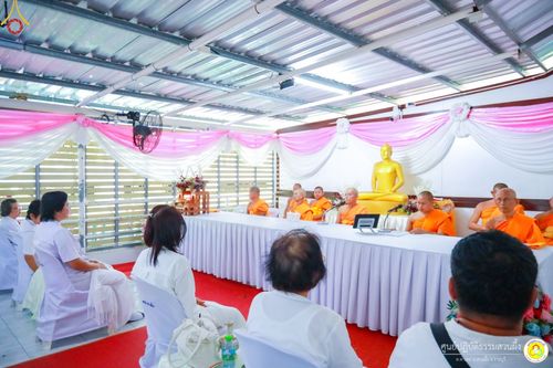 ภาพ No.86783:พิธีทอดผ้าป่าสมทบทุนสร้างอาคารปฏิบัติธรรม  วันอาทิตย์ที่ 26 สิงหาคม พ.ศ. 2566  ณ ศูนย์ปฏิบัติธรรมสวนผึ้ง จ.ราชบุรี