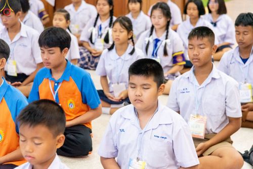 ภาพ No.106621:วันรวมพลังเด็กดี V-star ผู้นำฟื้นฟูศีลธรรมโลก จังหวัดสมุทรสาคร วันพฤหัสบดีที่ 28 ธันวาคม พ.ศ. 2566 ณ โรงเรียนสมุทรสาครวิทยาลัย อำเภอเมือง จังหวัดสมุทรสาคร