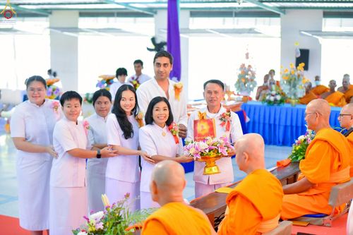 ภาพ No.271536:วันอาทิตย์ที่ 26 ตุลาคม พ.ศ. 2568 พิธีทอดกฐินสามัคคี เพื่อสร้างหอฉันและปรับปรุงอาคารสถานที่ ให้เหมาะสมในการอบรมคุณธรรมแก่เยาวชน ณ ศูนย์อบรมเยาวชนสุรินทร์