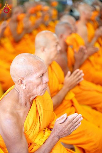 ภาพ No.195696:พิธีทอดผ้าป่าทำนุบำรุงศาสนสถาน ณ วัดคู้สลอดวุฒิโสภณ ต.คู้สลอด อ.ลาดบัวหลวง จ.พระนครศรีอยุธยา ในโครงการธรรมยาตรา กตัญญูบูชา มหาปูชนียาจารย์ พระมงคลเทพมุนี(สด จนฺทสโร) พระผู้ปราบมาร อนุสรณ์สถาน 7 แห่ง ปีที่ 13 วันที่ 13 มกราคม พ.ศ. 2568