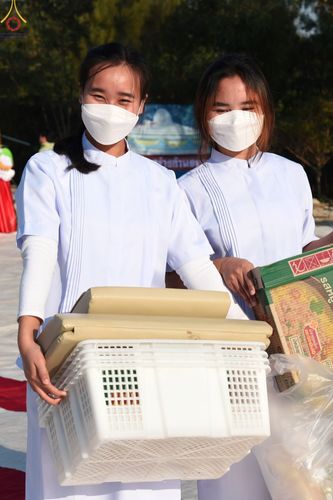 ภาพ No.75710:พิธีเจริญพระพุทธมนต์ และ ตักบาตรพระ 1,111 รูป  บำเพ็ญกุศลเพื่อถวายพระพรชัยมงคลแด่  สมเด็จพระเจ้าลูกเธอ เจ้าฟ้าพัชรกิติยาภา นเรนทิราเทพยวดี กรมหลวงราชสาริณีสิริพัชร มหาวัชรราชธิดา วันเสาร์ที่ 11 กุมภาพันธ์ พ.ศ. 2566 ณ วัดห้วยตองสัก อ.จอมทอง จ.เชียงใหม่