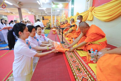 ภาพ No.166380:พิธีทอดกฐิน ณ วัดคูหาสุวรรณ จ.สุโขทัย ในโครงการกฐินสามัคคีทั่วไทย 30,000 วัด บูชาธรรม 80 ปี หลวงพ่อธัมมชโย โดยคณะศิษยานุศิษย์วัดพระธรรมกาย วันที่ 27 ตุลาคม พ.ศ. 2567