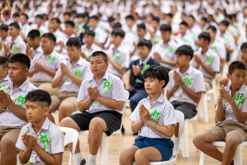 ภาพ No.152838:อบรมเชิงปฎิบัติการจัดกิจกรรมทอดกฐินสัมฤทธิ์ และพิธีมอบผ้าไตรประธานกฐินสัมฤทธิ์เด็กดี V-Star ประจำปีพุทธศักราช 2567  วันเสาร์ที่ 7 กันยายน พ.ศ.2567 ณ สภาธรรมกายสากล วัดพระธรรมกาย