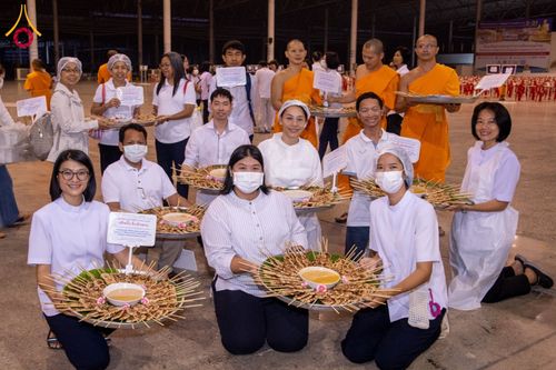 ภาพ No.121567:พิธีถวายภัตตาหารเป็นสังฆทาน แด่คณะพระธรรมยาตรา ปีที่ 12 วันที่ 31 มกราคม พ.ศ. 2567 ณ สภาธรรมกายสากล วัดพระธรรมกาย