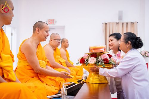ภาพ No.168163:พิธีทอดกฐินสามัคคี ประจำปี 2567 สร้างอาคารแก้วธรรมชัยรัตนอนันต์ บูชาธรรม 80 ปี หลวงพ่อธัมมชโย ณ วัดพระธรรมกายเทนเนสซี สหรัฐอเมริกา วันอาทิตย์ที่ 20 ตุลาคม พ.ศ. 2567