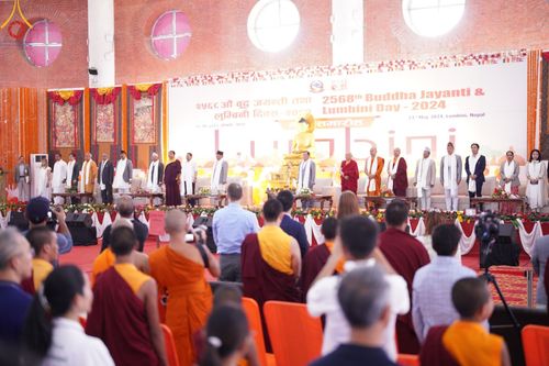 ภาพ No.138744:รัฐบาลประเทศเนปาล โดยการสนับสนุนจากวัดไทยลุมพินี และวัดพระธรรมกาย จัดงานพุทธชยันตีถวายเป็นพุทธบูชา ณ วิหารมายาเทวี ลุมพินี สถานที่ประสูติแห่งองค์สมเด็จพระสัมมาสัมพุทธเจ้า ประเทศเนปาล เนื่องในวันวิสาขบูชาที่ 22-23 พฤษภาคม พ. ศ. 2567