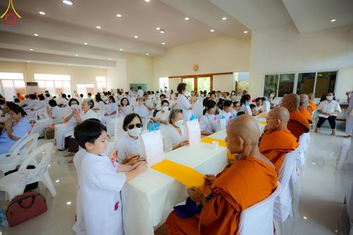 ภาพ No.142368:พิธีทอดผ้าป่าเพื่องานพระพุทธศาสนา , พิธีเจริญพระพุทธมนต์ , พิธีถวายสังฆทานแด่คณะสงฆ์ น้อมบูชาธรรม 80 ปี หลวงพ่อธัมมชโย และครบรอบ 12 ปี ธรรมอุทยานบ้านแป้ง อำเภอพรหมบุรี จังหวัดสิงห์บุรี ในวันเสาร์ที่ 22 มิถุนายน พ.ศ. 2567