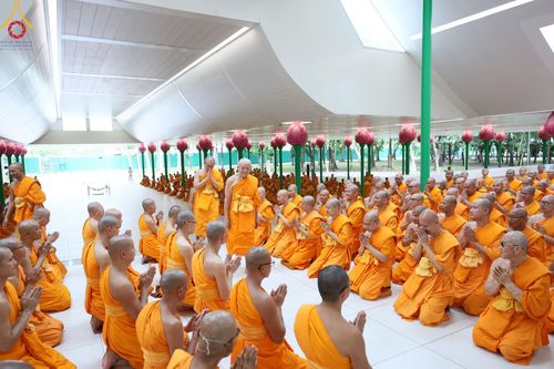 ภาพ No.145565:พิธีอธิษฐานพรรษาของคณะสงฆ์วัดพระธรรมกาย ณ อุโบสถพระไตรปิฎก วัดพระธรรมกาย วันอาทิตย์ที่ 21 กรกฎาคม พ.ศ. 2567