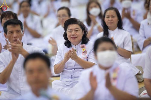 ภาพ No.124563:พิธีถวายรางวัล Guinness World Records "สถิตินั่งสมาธิและร่วมลงชื่อเพื่อสร้างสันติภาพโลก ด้วยจำนวนคนที่มากที่สุดในโลก" ณ สภาธรรมกายสากล วัดพระธรรมกาย วันมาฆบูชา เสาร์ที่ 24 กุมภาพันธ์ พ.ศ. 2567