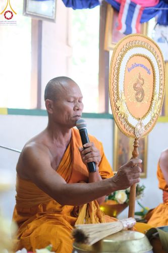 ภาพ No.168883:พิธีทอดกฐิน ณ วัดบ้านน้ำอ้อม จ.บุรีรัมย์ ในโครงการกฐินสามัคคีทั่วไทย 30,000 วัด บูชาธรรม 80 ปี หลวงพ่อธัมมชโย โดยคณะศิษยานุศิษย์วัดพระธรรมกาย วันที่ 23 ตุลาคม พ.ศ. 2567