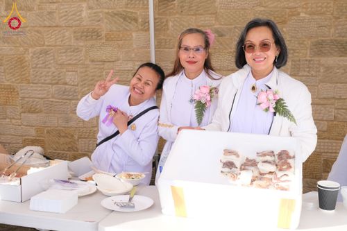 ภาพ No.173111:พิธีกฐินปุญญรังสีเศรษฐี ณ วัดพระธรรมกายนิวคาสเซิล สหราชอาณาจักร วันอาทิตย์ที่ 27 ตุลาคม พ.ศ. 2567