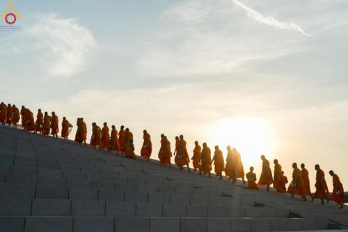 ภาพ No.194499:พิธีปฐมเริ่มสุวรรณรังสรรค์มหาธรรมกายเจดีย์ วันจันทร์ที่ 13 มกราคม พ.ศ. 2568 ณ มหาธรรมกายเจดีย์ วัดพระธรรมกาย จ.ปทุมธานี