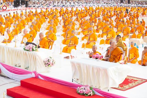 พิธีประดิษฐานพระบรมสารีริกธาตุ ณ มหารัตนะเจดีย์สิริปทุมสวรรค์ ศูนย์ปฏิบัติธรรมภาคใต้ อ.บางกล่ำ จ.สงขลา วันที่ 10 มีนาคม พ.ศ.2567