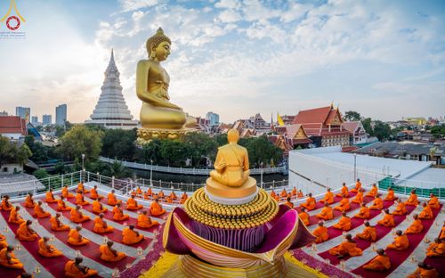 ภาพ No.119166:พิธีจุดประทีปถวายเป็นพุทธบูชา และบูชาธรรมมหาปูชนียาจารย์ พระมงคลเทพมุนี(สด จนฺทสโร) ในโครงการธรรมยาตราฯ วันที่ 26 มกราคม พ.ศ. 2567 ณ อาคารธรรมยาตรา กตัญญูบูชามหาปูชนียาจารย์ ตรงข้ามวัดปากน้ำภาษีเจริญ จ.กรุงเทพมหานคร