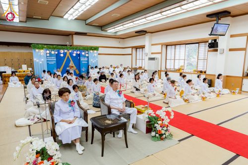 ภาพ No.220969:วันที่ 13 เมษายน พ.ศ. 2568 พิธีโปรยรัตนชาติปฐมเริ่มสถาปนาเจดีย์ และ พิธีเปิดหมู่บ้านปฏิบัติธรรม เพื่อการบรรลุธรรม ณ วัดป่าธรรมกายนานาชาติโทชิหงิ  ประเทศญี่ปุ่น