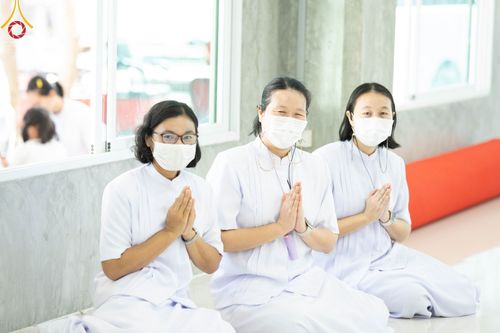 ภาพ No.86052:งานบุญครบรอบ 12 ปี ณ ศูนย์อบรมเยาวชนนครปฐม วันเสาร์ ที่ 19 สิงหาคม พ.ศ. 2566 พิธีทอดผ้าป่าบำรุงศูนย์ และพิธีเจริญพระพุทธมนต์ ฉลองหอฉันคุณยายฯ ประธานสงฆ์  พระมหาคมสัน  ธมฺมาสนฺโน ประธานบุญพิธี กัลฯสุนทรินทร์  จันทนา และคณะเจ้าภาพจังหวัดนครปฐม