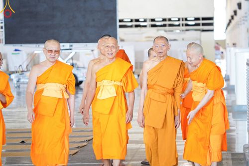 ภาพ No.146785:การต้อนรับพระสังฆาธิการ 2,000 กว่าวัดทั่วประเทศ และพิธีบูชาข้าวพระ เนื่องในวันสมาธิโลก วันอาทิตย์ที่ 4 สิงหาคม พ.ศ. 2567 ณ สภาธรรมกายสากล วัดพระธรรมกาย