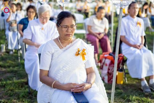 ภาพ No.225720:วันอาทิตย์ที่ 11 พฤษภาคม พ.ศ. 2568 วัดพระธรรมกายแคลิฟอร์เนีย จัดงานวิสาขบูชานานาชาติ และถวายมหาสังฆทานคณะสงฆ์ 120 รูป