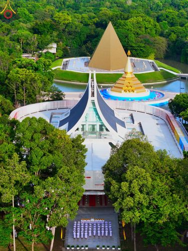 ภาพ No.141336:พิธีบรรพชาอุปสมบท โครงการอุปสมบทหมู่รุ่นผู้บริหาร รุ่นที่ 14 โครงการอุปสมบทหมู่ธรรมทายาท ระดับอุดมศึกษา รุ่นที่ 51 ภาคฤดูฝน ณ โบสถ์พระไตรปิฎก วัดพระธรรมกาย ในวันเสาร์ที่ 15 มิถุนายน พ.ศ. 2567