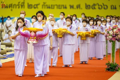 ภาพ No.88953:พิธีทอดผ้าป่าสมทบกฐินครั้งที่ 2 วันศุกร์ที่ 29 กันยายน พ.ศ. 2566 วันเพ็ญขึ้น 15 ค่ำ เดือน 10 ณ ห้องแก้วสารพัดนึก 1 วัดพระธรรมกาย