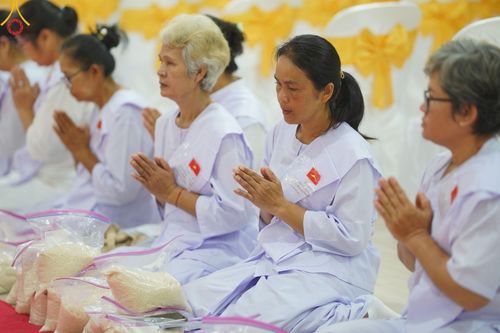 ภาพ No.153730:โครธการอุบาสกแก้ว อุบาสิกาแก้ว รุ่นที่ 1 ตัวแทนทอดกฐินสามัคคีทั่วไทย 30,000 วัด บูชาธรรม 80 ปี หลวงพ่อธัมมชโย ระหว่างวันที่ 6-8 กันยายน พ.ศ. 2567 ณ ศูนย์การศึกษาเขาแก้วเสด็จ จ.ปราจีนบุรี