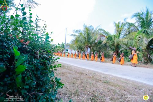 ภาพ No.93784:กิจกรรมสามเณร ศูนย์ปฏิบัติธรรมสวนผึ้ง จ.ราชบุรี ในโครงการบรรพชาสามเณรฟื้นฟูพระพุทธศาสนาทั่วไทย