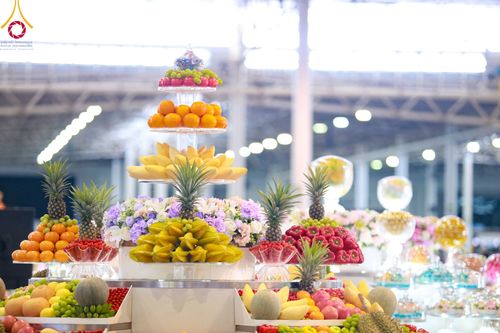 ภาพ No.99730:พิธีปฏิบัติธรรมและพิธีบูชาข้าวพระ ในวันอาทิตย์ต้นเดือนที่ 3 ธันวาคม พ.ศ. 2566 ณ สภาธรรมกายสากล วัดพระธรรมกาย จ.ปทุมธานี