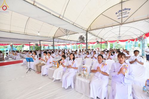 ภาพ No.158115:พิธีทอดผ้าป่า ติดตั้งแผ่นสิริฉะทะนะรัสมี(หลังคา) อาคาร 80 ปี หลวงพ่อธัมมชโย วันอาทิตย์ที่ 22 กันยายน พ.ศ. 2567 ณ ศูนย์ปฏิบัติธรรมวิหารแดง อ.วิหารแดง จ.สระบุรี