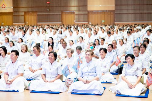 ภาพ No.239899:วันที่ ๒๒ - ๒๔ สิงหาคม พ.ศ. ๒๕๖๘ สัมมนารวมใจผู้นำบุญ บูชาธรรม ๘๑ ปี หลวงพ่อธัมมชโย กฐินสามัคคีทั่วไทย ๓๐,๐๐๐ วัด โครงการอุปสมบทบูชาธรรมมหาปูชนียาจารย์ ๓,๐๐๐ รูป รุ่นที่ ๑