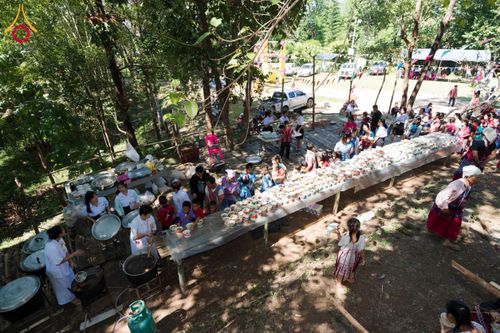 ภาพ No.175628:พิธีทอดกฐิน วัดพระธรรมจาริกบ้านต่อปล้าคี ตำบลแม่สอง อำเภอท่าสองยาง จังหวัดตาก ในโครงการกฐินสามัคคีทั่วไทย 30,000 วัด บูชาธรรม 80 ปี หลวงพ่อธัมมชโย โดยคณะศิษยานุศิษย์วัดพระธรรมกาย วันที่ 15 พฤศจิกายน พ.ศ. 2567
