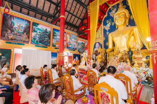 ภาพ No.169296:พิธีทอดกฐิน ณ วัดพุทธนิมิตร จ.เชียงใหม่ ในโครงการกฐินสามัคคีทั่วไทย 30,000 วัด บูชาธรรม 80 ปี หลวงพ่อธัมมชโย โดยคณะศิษยานุศิษย์วัดพระธรรมกาย วันที่ 24 ตุลาคม พ.ศ. 2567