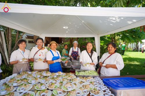 ภาพ No.171937:พิธีทอดกฐินสร้างพระเจดีย์ ประดิษสถานพระบรมสารีริกธาตุ ณ วัดกิ่วลม อ.ฮอด จ.เชียงใหม่ ในโครงการกฐินสามัคคีทั่วไทย 30,000 วัด บูชาธรรม 80 ปี หลวงพ่อธัมมชโย โดยคณะศิษยานุศิษย์วัดพระธรรมกาย วันที่ 26 ตุลาคม พ.ศ. 2567