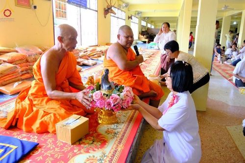 ภาพ No.163555:โครงการกฐินสามัคคีทั่วไทย 30,000 วัด บูชาธรรม 80 ปี หลวงพ่อธัมมชโย โดย คณะศิษยานุศิษย์วัดพระธรรมกาย ณ วัดสว่างสามัคคี จ.เพชรบูรณ์ วันที่ 20 ตุลาคม พ.ศ. 2567