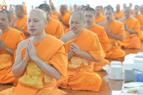 ภาพ No.147752:พิธีถวายภัตตาหารเมนูสวรรค์ ในพรรษาแห่งการเข้าถึงธรรม วันเสาร์ที่ 10 สิงหาคม พ.ศ. 2567 ณ หอฉันคุณยายอาจารย์ฯ วัดพระธรรมกาย