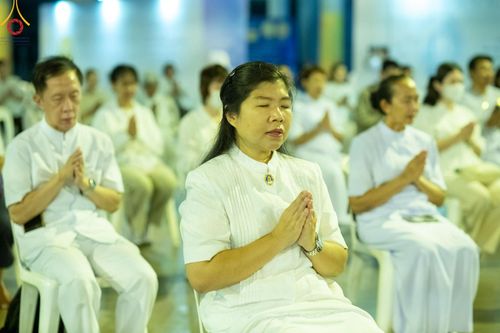 ภาพ No.211075:วันพฤหัสบดีที่ 13 มีนาคม พ.ศ. 2568  กิจกรรมวันพระ ขึ้น 15 ค่ำ เดือน 4 พิธีบุพเปตพลี ครั้งที่ 160 และ พิธีฉลองชัยสวดธัมจักรกัปปวัตนสูตร ครบ 7,196,000,000 จบ ณ วัดพระธรรมกาย