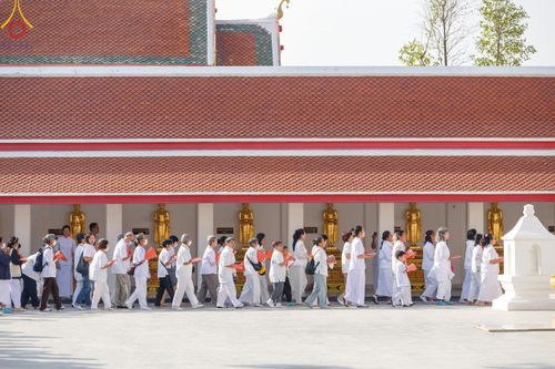 ภาพ No.189576:พิธีทอดผ้าป่าทำนุบำรุงศาสนสถาน ในโครงการธรรมยาตรา กตัญญูบูชา มหาปูชนียาจารย์ พระมงคลเทพมุนี(สด จนฺทสโร) พระผู้ปราบมาร อนุสรณ์สถาน 7 แห่ง ปีที่ 13 ณ วัดสองพี่น้อง ต.ต้นตาล อ.สองพี่น้อง จ.สุพรรณบุรี วันที่ 5 มกราคม พ.ศ. 2568