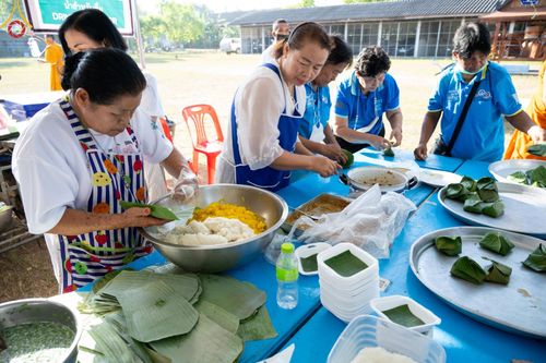 ภาพ No.131818:พิธีถวายสังฆทาน 323 วัด 4 จังหวัดชายแดนภาคใต้ ปีที่ 20 ครั้งที่ 167 และ พิธีมอบกองทุนหนุนแรงใจช่วยครูใต้ ปีที่ 17 ครั้งที่ 132 วันเสาร์ที่ 23 มีนาคม พ.ศ. 2567 ณ วัดมุจลินทวาปีวิหารพระอารามหลวง อ.หนองจิก จ.ปัตตานี