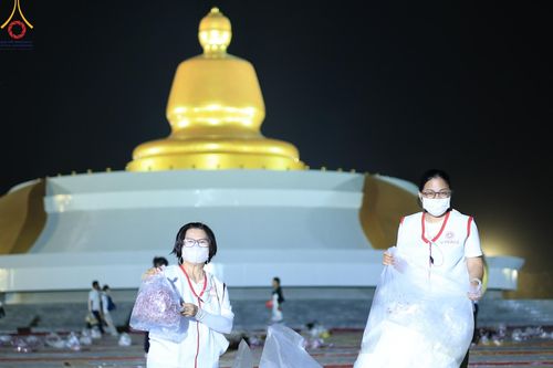 ภาพ No.119680:V.19 แกล้วกล้า การเตรียมงาน เก็บงาน การรับบุญของเจ้าหน้าที่หน่วยงานต่างๆ เพื่อโครงการธรรมยาตรา กตัญญูบูชามหาปูชนียาจารย์ พระมงคลเทพมุนี (สด จนฺทสโร) พระผู้ปราบมาร อนุสรณ์สถาน 7 แห่ง ปีที่ 12 ระหว่างวันที่ 2 - 31 มกราคม พ.ศ.2567