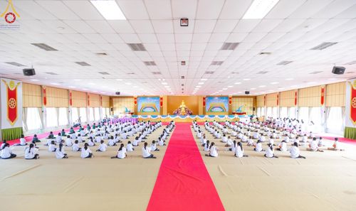 ภาพ No.185175:กิจกรรมวันรวมพลังเด็กดี V-Star ผู้นำฟื้นฟูศีลธรรมโลก จังหวัดพิจิตร ณ ศูนย์ปฏิบัติธรรมกัลยาณมิตรพิจิตร ต.ตะพานหิน อ.ตะพานหิน จ.พิจิตร วันที่ 12 ธันวาคม พ.ศ. 2567