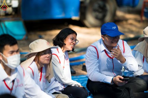 ภาพ No.107648:V.4 ทุ่มใจ การเตรียมงาน เก็บงาน การรับบุญของเจ้าหน้าที่หน่วยงานต่างๆ เพื่อโครงการธรรมยาตรา กตัญญูบูชามหาปูชนียาจารย์ พระมงคลเทพมุนี (สด จนฺทสโร) พระผู้ปราบมาร อนุสรณ์สถาน 7 แห่ง ปีที่ 12 ระหว่างวันที่ 2 - 31 มกราคม พ.ศ.2567