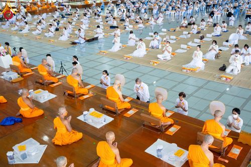 ภาพ No.100152:พิธีบุพเปตพลี  ครั้งที่ 143 วันที่ 27 พฤศจิกายน พ.ศ. 2566 วันพระ ขึ้น 15 ค่ำ เดือน 12 ณ หอฉันคุณยายอาจารย์ฯ วัดพระธรรมกาย