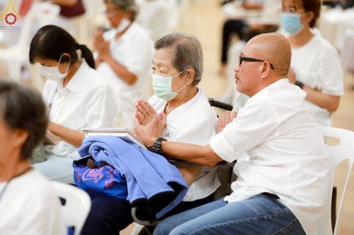 ภาพ No.138804:พิธีถวายกองทุนสนับสนุน การสร้างพระไตรปิฎกฉบับธรรมชัย และอนุรักษ์คัมภีร์ใบลาน น้อมบูชาธรรมหลวงพ่อธัมมชโย 80 ปี ณ ห้องแก้วสารพัดนึก 2 วัดพระธรรมกาย วันเสาร์ที่ 1 มิถุนายน พศ. 2567