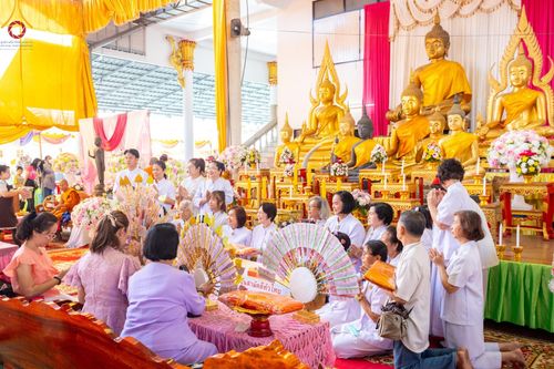 ภาพ No.167065:พิธีทอดกฐิน ณ วัดอัยยิการาม จ.ปทุมธานี ในโครงการกฐินสามัคคีทั่วไทย 30,000 วัด บูชาธรรม 80 ปี หลวงพ่อธัมมชโย โดยคณะศิษยานุศิษย์วัดพระธรรมกาย วันที่ 23 ตุลาคม พ.ศ. 2567