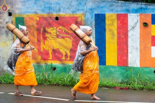 ภาพ No.140934:PhotoStory มหาศรัทธา ธรรมยาตราศรีลังกา EP.5 โครงการสยาม-ลังกา ธรรมยาตรา ฉลองเทศกาลวิสาขบูชาแห่งชาติ ศรีลังกา บูชาธรรม 80 ปีหลวงพ่อธัมมชโย เส้นทางจาก เมืองดัมบูลลา ไปยัง เมืองมาตะเล ตั้งแต่วันที่ 17-20 พฤษภาคม พ.ศ.2567