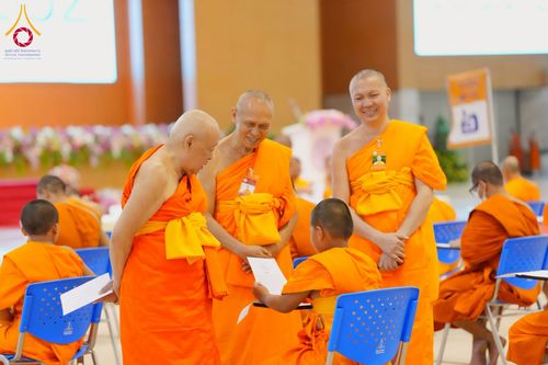 ภาพ No.219702:วันที่ 22-24 เมษายน พ.ศ. 2568 สอบบาลีสนามหลวง ครั้งที่ 2 คณะสงฆ์ภาค 1 (นนทบุรี, ปทุมธานี, สมุทรปราการ) สนามสอบวัดพระธรรมกาย อำเภอคลองหลวง จังหวัดปทุมธานี