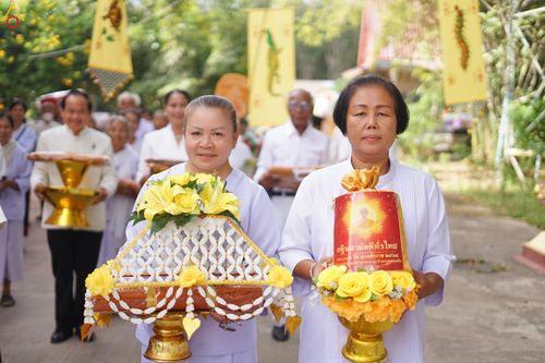 ภาพ No.281991:วันที่ 29 ตุลาคม พ.ศ. 2568 พิธีทอดกฐินสามัคคีทั่วไทย 30,000 วัด  โดยคณะศิษยานุศิษย์ บูชาธรรม 81 ปี  หลวงพ่อธัมมชโย ณ วัดหนองแซงสร้อย ต.น้ำพ่น  อ.หนองวัวซอ จ.อุดรธานี