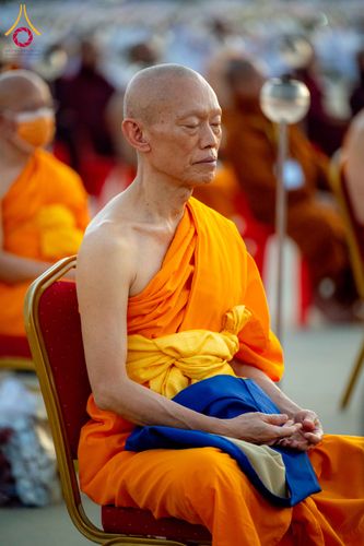 ภาพ No.312224:วันอังคารที่ 3 มีนาคม พ.ศ.2569 พิธีเวียนประทักษิณและจุดมาฆประทีป ณ ลานธรรมพระมหาธรรมกายเจดีย์ วัดพระธรรมกาย